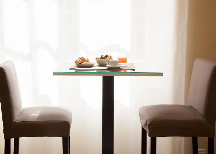 Twenty Nine Hotel 2*