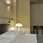 Hotel Twenty Nine