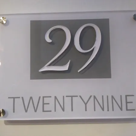 호텔 Twenty Nine 2*