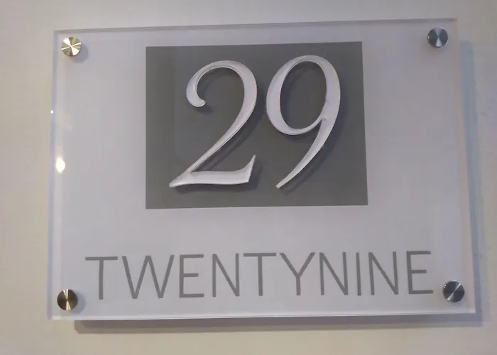 Szálloda Twenty Nine 2*