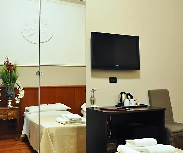 Twenty Nine Hotel 2*