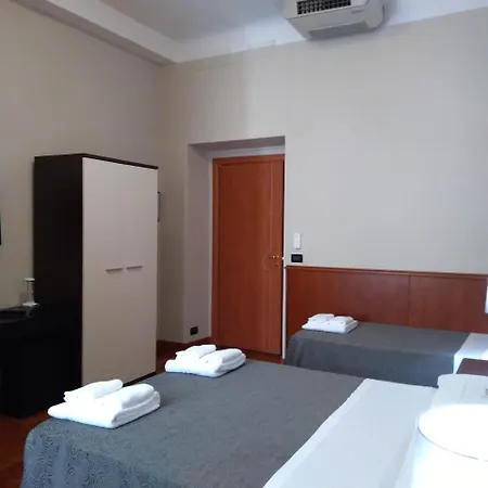 Twenty Nine Hotell 2*