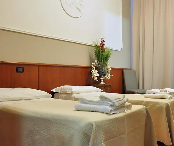 Отель Twenty Nine